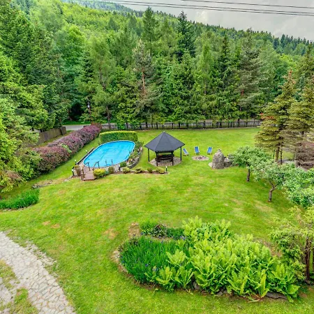 Semesterbostad Hatale By Interhome