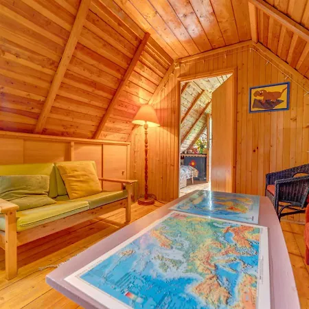 Semesterbostad Hatale By Interhome